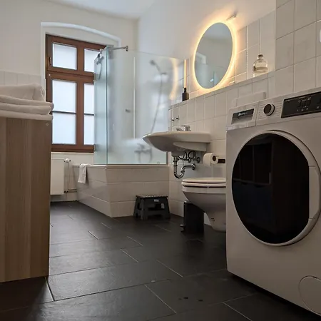 Sir Tobis - Sonnenhof - Zentrumsnah - Modern Apartment